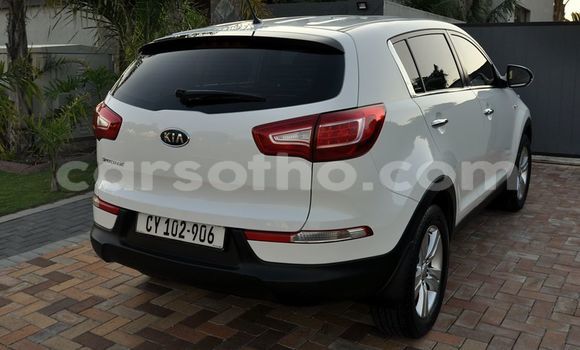 Sayi Na hannu Kia Sportage White Mota in Hlotse a Leribe Sayi Na hannu Kia Sportage White Mota in Hlotse a Leribe