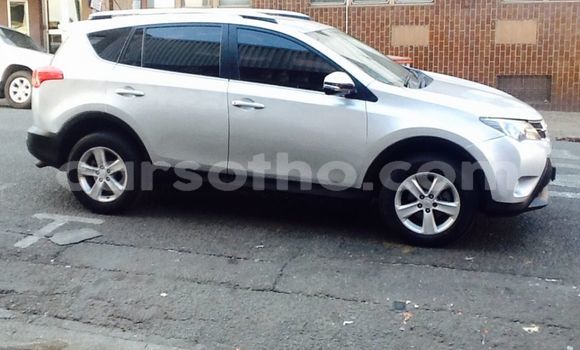 Buy Used Toyota RAV4 White Car in Maseru in Maseru Buy Used Toyota RAV4 White Car in Maseru in Maseru