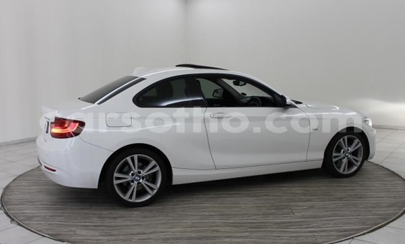 Sayi Na hannu BMW 1–Series White Mota in Maseru a Maseru Sayi Na hannu BMW 1–Series White Mota in Maseru a Maseru