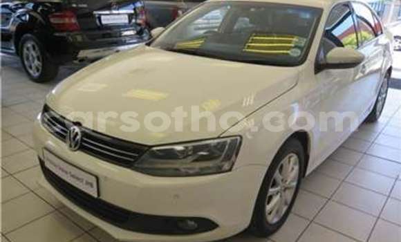 اشتري مستعمل Volkswagen Jetta White سيارة في Butha–Buthe في Thaba-Tseka اشتري مستعمل Volkswagen Jetta White سيارة في Butha–Buthe في Thaba-Tseka