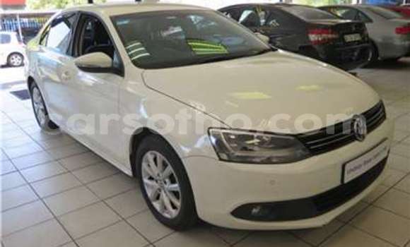 اشتري مستعمل Volkswagen Jetta White سيارة في Butha–Buthe في Thaba-Tseka اشتري مستعمل Volkswagen Jetta White سيارة في Butha–Buthe في Thaba-Tseka