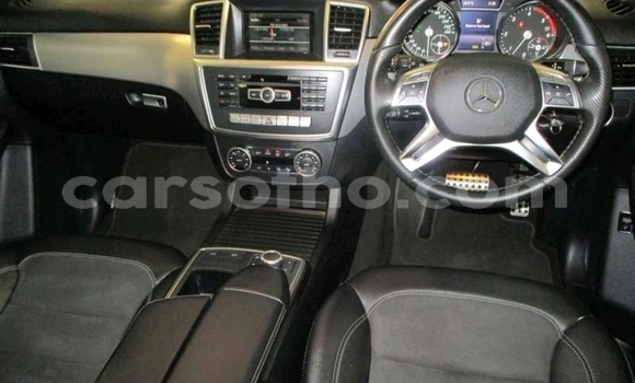 اشتري مستعمل Mercedes-Benz ML–Class White سيارة في Maseru في Maseru اشتري مستعمل Mercedes-Benz ML–Class White سيارة في Maseru في Maseru