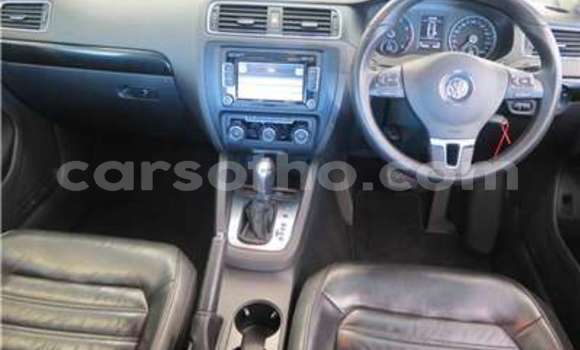 اشتري مستعمل Volkswagen Jetta White سيارة في Butha–Buthe في Thaba-Tseka اشتري مستعمل Volkswagen Jetta White سيارة في Butha–Buthe في Thaba-Tseka