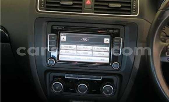 اشتري مستعمل Volkswagen Jetta White سيارة في Butha–Buthe في Thaba-Tseka اشتري مستعمل Volkswagen Jetta White سيارة في Butha–Buthe في Thaba-Tseka