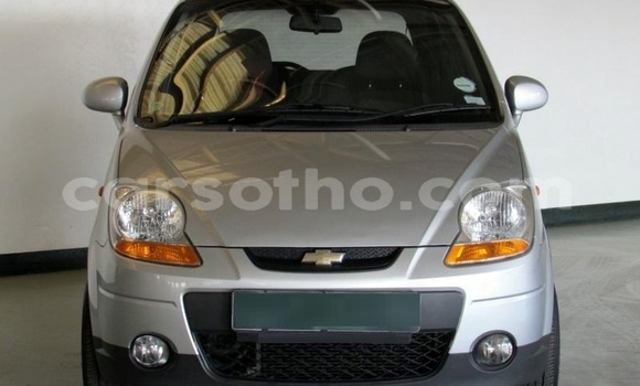 اشتري مستعمل Chevrolet Spark Silver سيارة في Maseru في Maseru اشتري مستعمل Chevrolet Spark Silver سيارة في Maseru في Maseru
