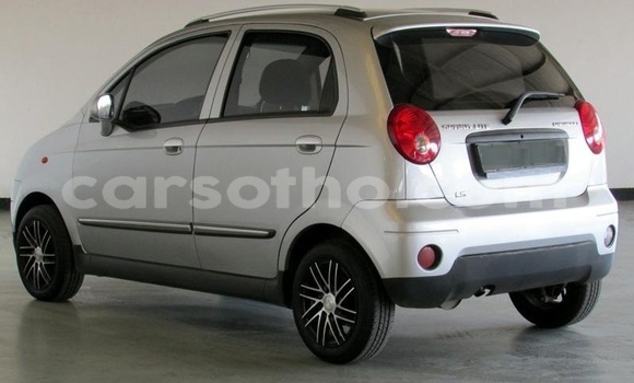 اشتري مستعمل Chevrolet Spark Silver سيارة في Maseru في Maseru اشتري مستعمل Chevrolet Spark Silver سيارة في Maseru في Maseru
