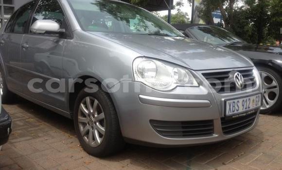 Acheter Occasion Voiture Volkswagen Polo Gris à Butha–Buthe, Thaba-Tseka Acheter Occasion Voiture Volkswagen Polo Gris à Butha–Buthe, Thaba-Tseka