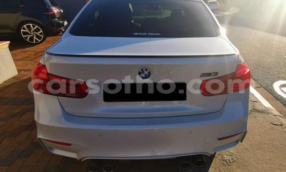 Acheter Occasion Voiture BMW M3 Blanc à Maseru, Maseru Acheter Occasion Voiture BMW M3 Blanc à Maseru, Maseru