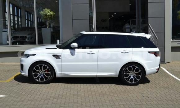 Acheter Occasion Voiture Land Rover Range Rover Blanc à Maseru, Maseru Acheter Occasion Voiture Land Rover Range Rover Blanc à Maseru, Maseru