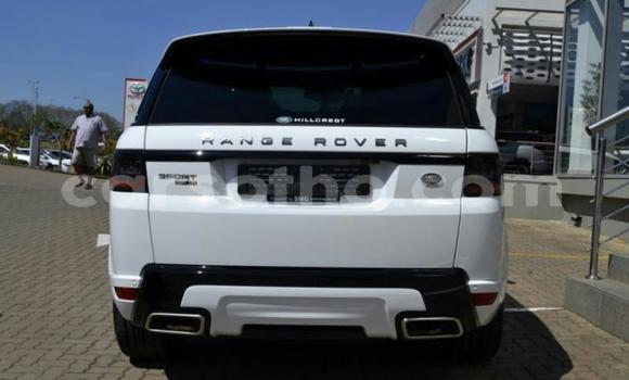 Acheter Occasion Voiture Land Rover Range Rover Blanc à Maseru, Maseru Acheter Occasion Voiture Land Rover Range Rover Blanc à Maseru, Maseru