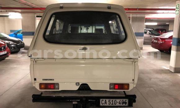 Acheter Occasion Voiture Toyota Land Cruiser Blanc à Maseru, Maseru Acheter Occasion Voiture Toyota Land Cruiser Blanc à Maseru, Maseru