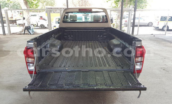 Buy Used Isuzu KB Beige Car in Butha–Buthe in Thaba-Tseka Buy Used Isuzu KB Beige Car in Butha–Buthe in Thaba-Tseka