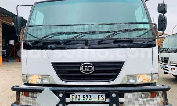 اشتري مستعمل Nissan Hardbody White سيارة في Mafeteng في Mafeteng اشتري مستعمل Nissan Hardbody White سيارة في Mafeteng في Mafeteng