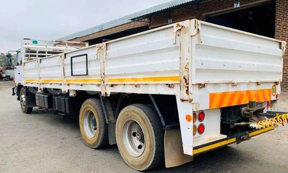 اشتري مستعمل Nissan Hardbody White سيارة في Mafeteng في Mafeteng اشتري مستعمل Nissan Hardbody White سيارة في Mafeteng في Mafeteng