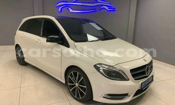 Buy Used Mercedes-Benz B-klasse White Car in Maseru in Maseru Buy Used Mercedes-Benz B-klasse White Car in Maseru in Maseru