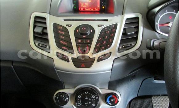 Acheter Occasion Voiture Ford Fiesta Beige à Maseru, Maseru Acheter Occasion Voiture Ford Fiesta Beige à Maseru, Maseru