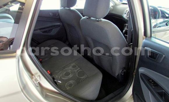 Acheter Occasion Voiture Ford Fiesta Beige à Maseru, Maseru Acheter Occasion Voiture Ford Fiesta Beige à Maseru, Maseru