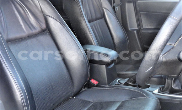 Buy Used Toyota Corolla White Car in Hlotse in Leribe Buy Used Toyota Corolla White Car in Hlotse in Leribe