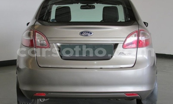 Acheter Occasion Voiture Ford Fiesta Beige à Maseru, Maseru Acheter Occasion Voiture Ford Fiesta Beige à Maseru, Maseru