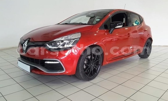 Sayi Na hannu Renault Clio RS Red Mota in Maseru a Maseru Sayi Na hannu Renault Clio RS Red Mota in Maseru a Maseru
