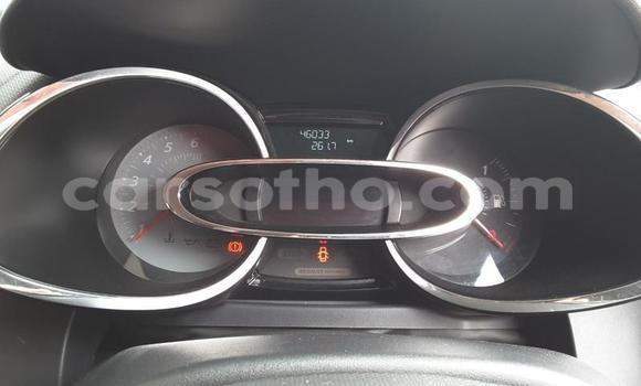 Sayi Na hannu Renault Clio RS Red Mota in Maseru a Maseru Sayi Na hannu Renault Clio RS Red Mota in Maseru a Maseru