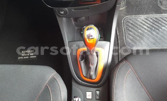 Sayi Na hannu Renault Clio RS Red Mota in Maseru a Maseru Sayi Na hannu Renault Clio RS Red Mota in Maseru a Maseru