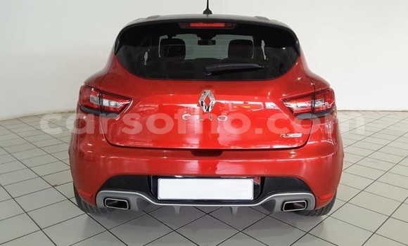 Sayi Na hannu Renault Clio RS Red Mota in Maseru a Maseru Sayi Na hannu Renault Clio RS Red Mota in Maseru a Maseru