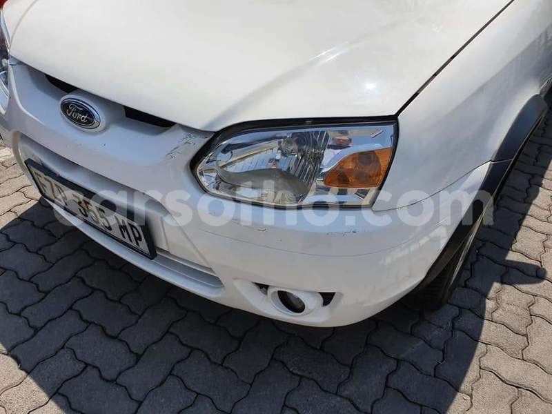 Big with watermark ford b max leribe maputsoa 14199