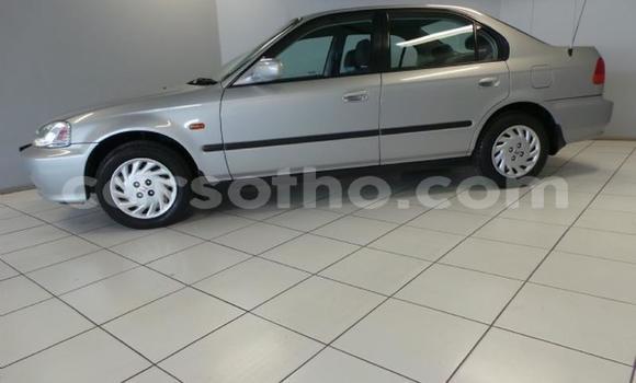 اشتري مستعمل Honda Ballade Silver سيارة في Butha Buthe في Butha-Buthe اشتري مستعمل Honda Ballade Silver سيارة في Butha Buthe في Butha-Buthe