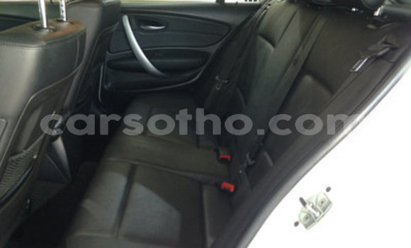 Sayi Na hannu BMW 1–Series White Mota in Butha Buthe a Butha-Buthe Sayi Na hannu BMW 1–Series White Mota in Butha Buthe a Butha-Buthe