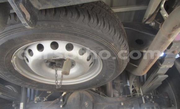 اشتري مستعمل Toyota Hilux White سيارة في Roma في Maseru اشتري مستعمل Toyota Hilux White سيارة في Roma في Maseru