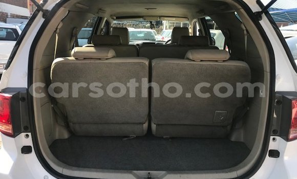 اشتري مستعمل Toyota Fortuner White سيارة في Maseru في Maseru اشتري مستعمل Toyota Fortuner White سيارة في Maseru في Maseru