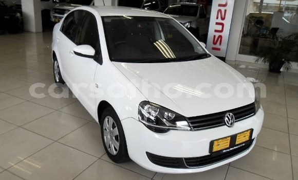 Sayi Na hannu Volkswagen Polo White Mota in Maseru a Maseru Sayi Na hannu Volkswagen Polo White Mota in Maseru a Maseru
