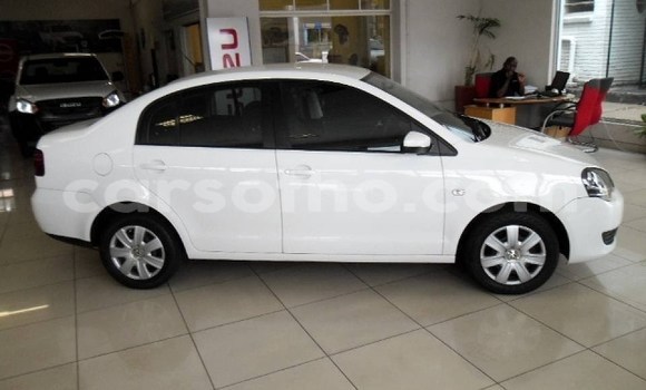 Sayi Na hannu Volkswagen Polo White Mota in Maseru a Maseru Sayi Na hannu Volkswagen Polo White Mota in Maseru a Maseru