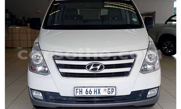 اشتري مستعمل Hyundai H1 White سيارة في Maseru في Maseru اشتري مستعمل Hyundai H1 White سيارة في Maseru في Maseru