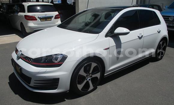 اشتري مستعمل Volkswagen Golf GTI White سيارة في Maseru في Maseru اشتري مستعمل Volkswagen Golf GTI White سيارة في Maseru في Maseru