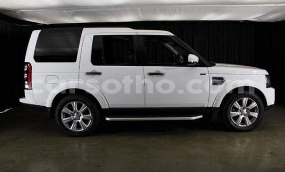 Acheter Occasion Voiture Land Rover Discovery Blanc à Maseru, Maseru Acheter Occasion Voiture Land Rover Discovery Blanc à Maseru, Maseru