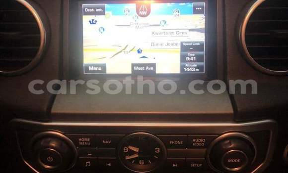 Acheter Occasion Voiture Land Rover Discovery Blanc à Maseru, Maseru Acheter Occasion Voiture Land Rover Discovery Blanc à Maseru, Maseru