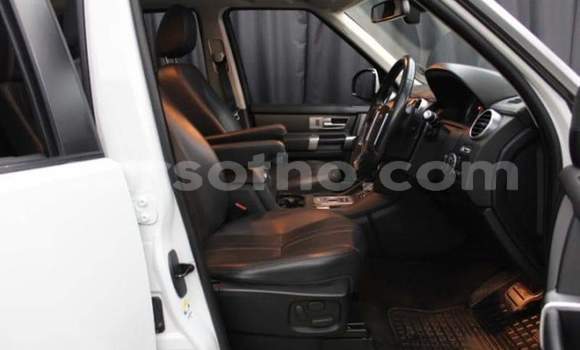 Acheter Occasion Voiture Land Rover Discovery Blanc à Maseru, Maseru Acheter Occasion Voiture Land Rover Discovery Blanc à Maseru, Maseru