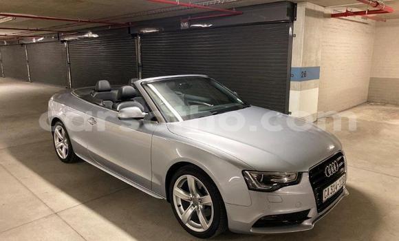 Acheter Occasion Voiture Audi A5 Gris à Maseru, Maseru Acheter Occasion Voiture Audi A5 Gris à Maseru, Maseru