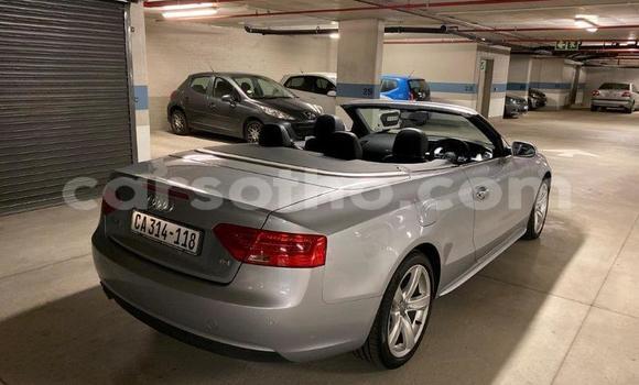 Acheter Occasion Voiture Audi A5 Gris à Maseru, Maseru Acheter Occasion Voiture Audi A5 Gris à Maseru, Maseru