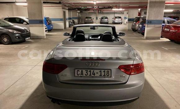 Acheter Occasion Voiture Audi A5 Gris à Maseru, Maseru Acheter Occasion Voiture Audi A5 Gris à Maseru, Maseru