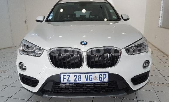 Sayi Na hannu BMW X1 White Mota in Maseru a Maseru Sayi Na hannu BMW X1 White Mota in Maseru a Maseru