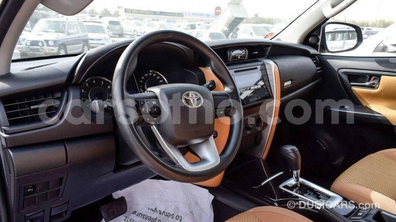 Big with watermark toyota fortuner maseru import dubai 14252