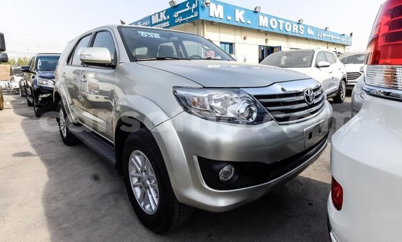 Sayi Imported Toyota Fortuner Other Mota in Import - Dubai a Maseru Sayi Imported Toyota Fortuner Other Mota in Import - Dubai a Maseru