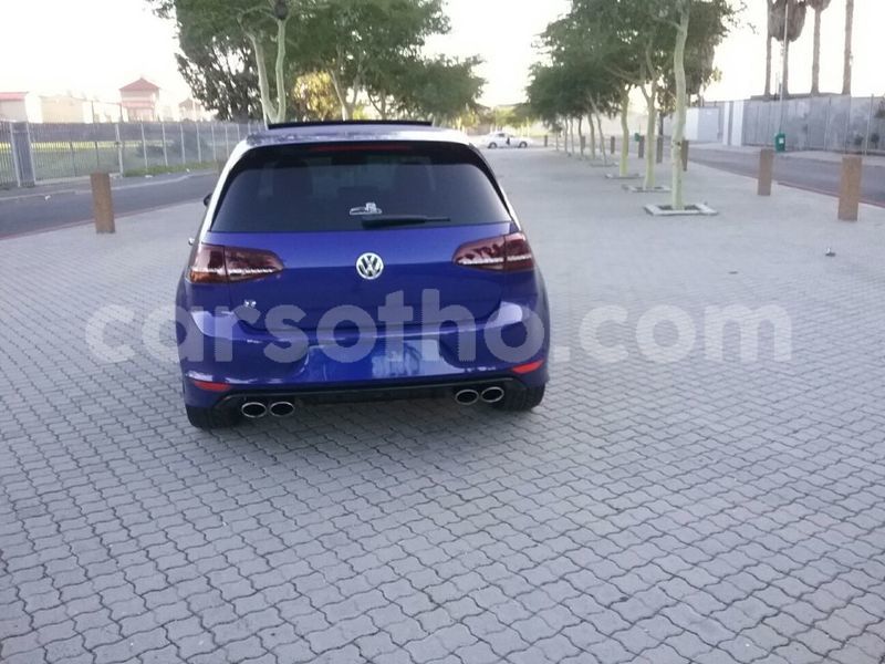 Big with watermark 2014 volkswagen golf 6