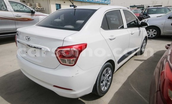 Sayi Imported Hyundai i10 White Mota in Import - Dubai a Maseru Sayi Imported Hyundai i10 White Mota in Import - Dubai a Maseru
