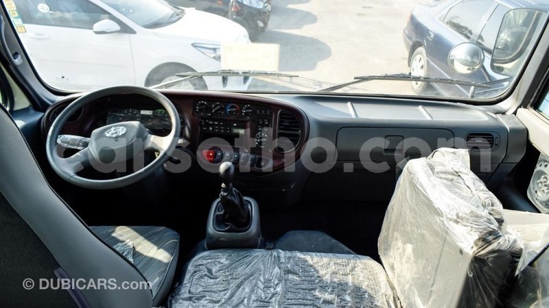 Big with watermark hyundai accent maseru import dubai 14266