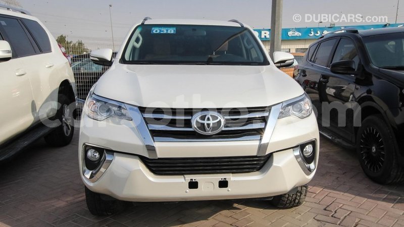 Big with watermark toyota fortuner maseru import dubai 14268