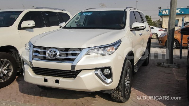 Big with watermark toyota fortuner maseru import dubai 14268